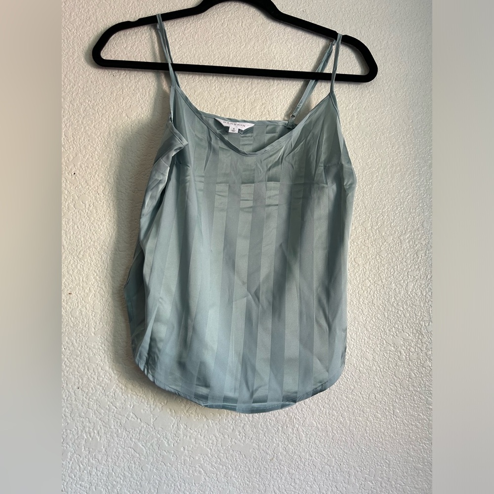 Danskin baby blue silk top 🩵